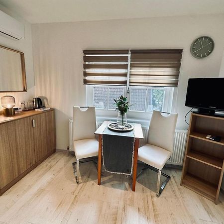 דירות שיופוק Apartman B מראה חיצוני תמונה