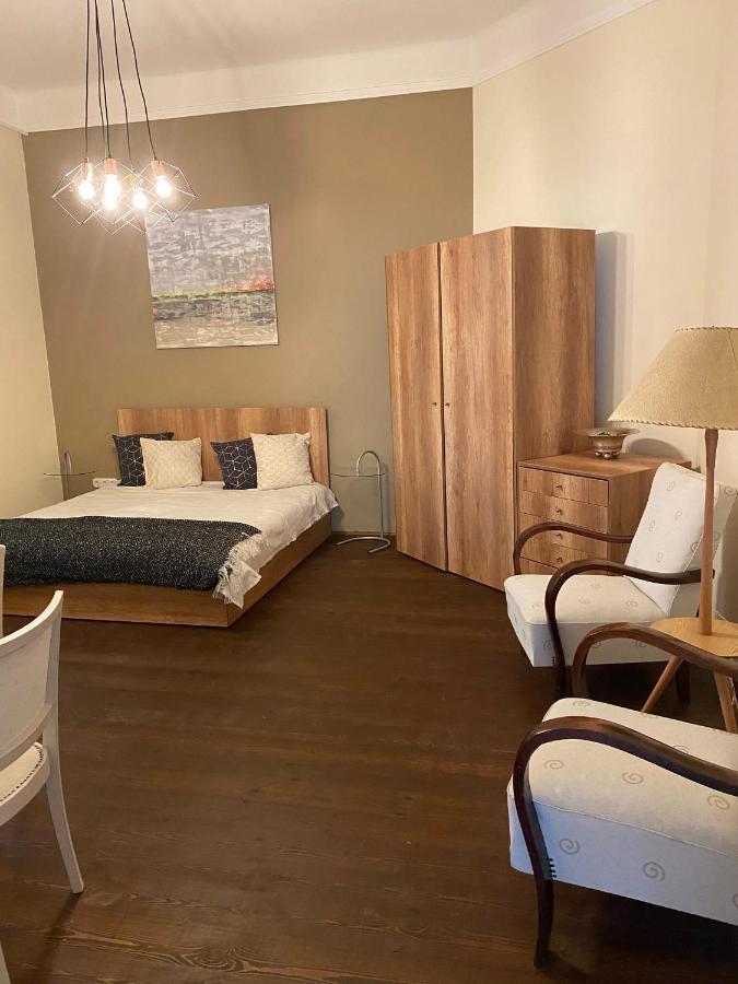 דירות שיופוק Apartman B מראה חיצוני תמונה